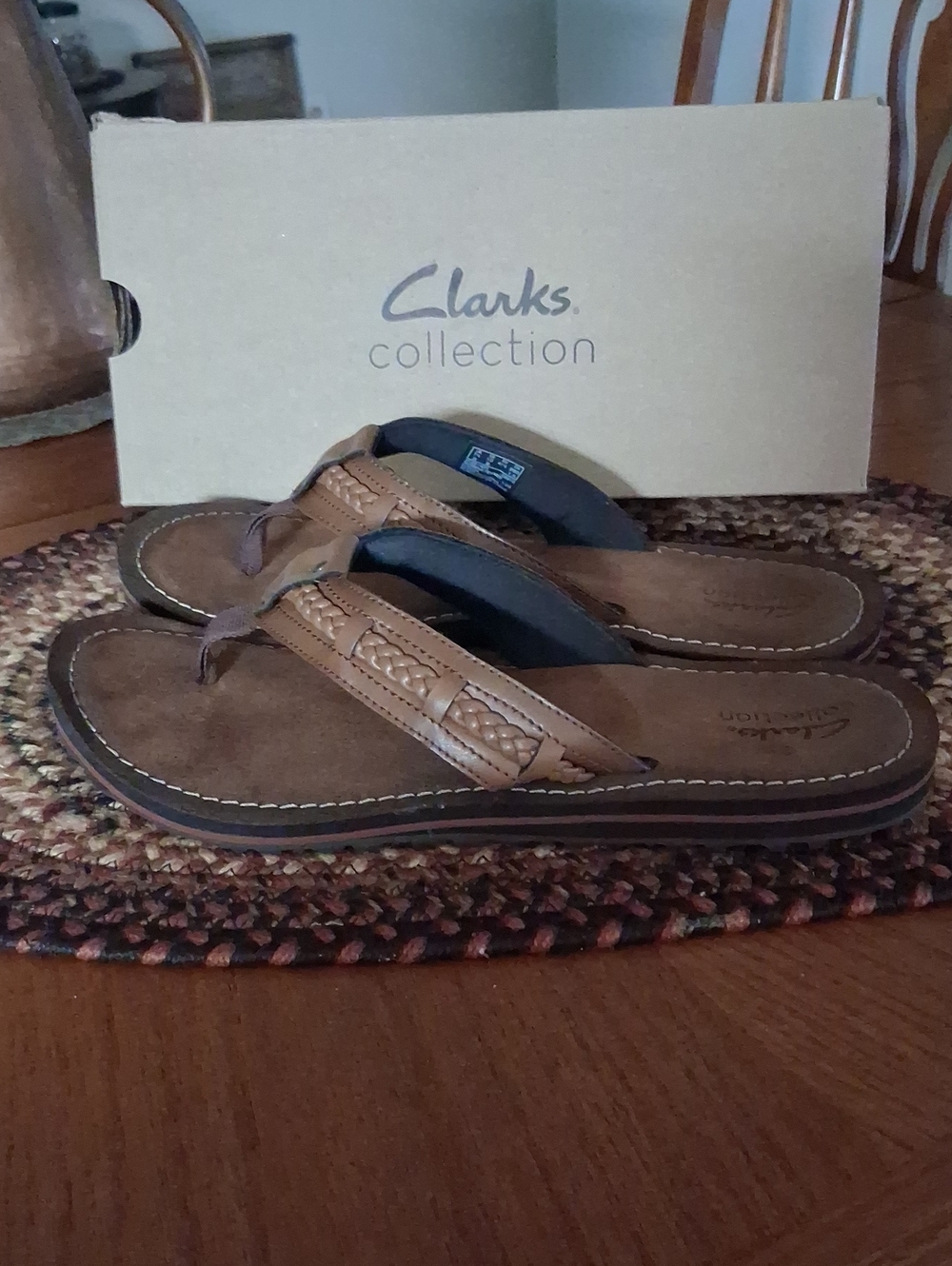 Clarks Womans Leather Sandles Sz.10 New